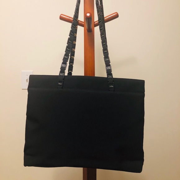 Salvatore Ferragamo Tote Bag - Picture 2 of 16